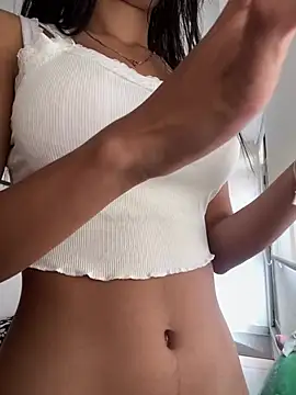 Lolitacooper online show from January 24, 8:00 pm