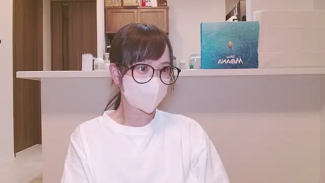  hina chan  online show from March 21, 2:42 pm