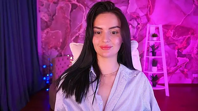 MilashaLovely online show from November 18, 7:35 am