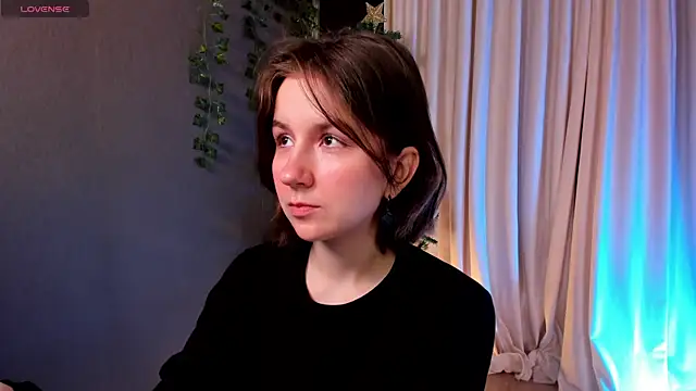 Snapshot of mind_game chatting on January 3, 5:28 am mind game online show from January 3, 5:28 am