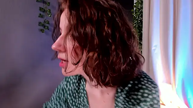 Snapshot of mind_game chatting on February 26, 9:10 am mind game online show from February 26, 9:10 am