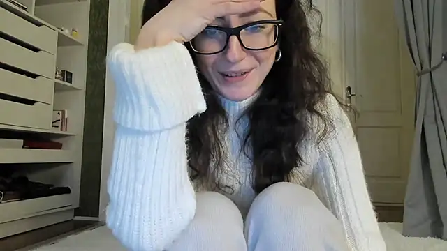 Baby Jewel online show from February 19, 11:17 am