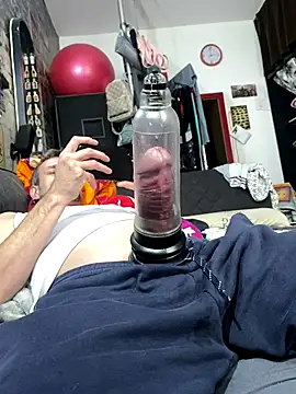 Snapshot of Gilgamesch1704 chatting on October 27, 1:59 pm Gilgamesch1704 online show from October 27, 1:59 pm