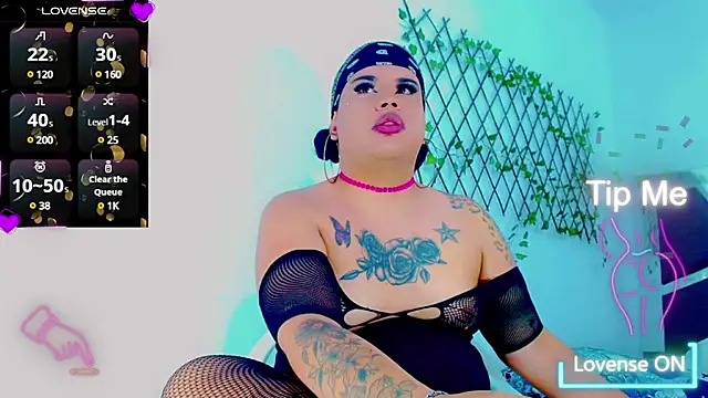 Snapshot of nauthyvalentina chatting on March 16, 7:38 pm nauthyvalentina online show from March 16, 7:38 pm