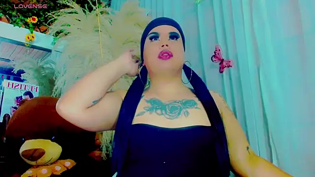 nauthyvalentina online show from April 1, 1:41 pm