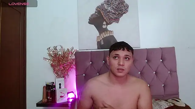 couple lovelyds online show from September 28, 8:36 pm