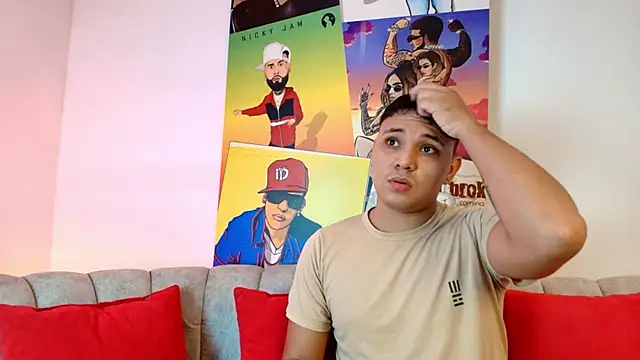 couple lovelyds online show from March 6, 8:49 pm