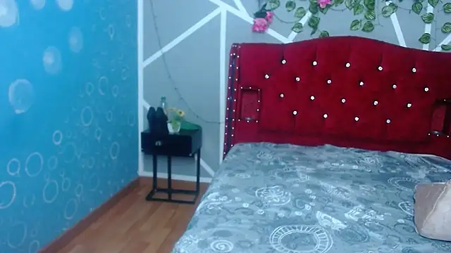 stephanieross202cl online show from January 25, 1:43 am