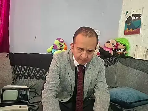 yazforeSolo online show from September 12, 3:01 pm