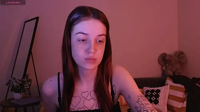 Snapshot of Sweet_Evva chatting on May 30, 3:20 pm Sweet Evva online show from May 30, 3:20 pm