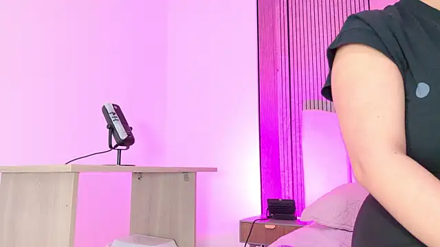 Sofia martiin online show from March 1, 3:08 am