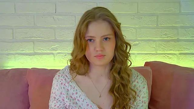 SelinSwarovski online show from March 21, 4:10 pm