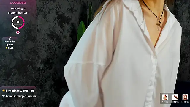 Lillian White online show from May 15, 11:23 pm