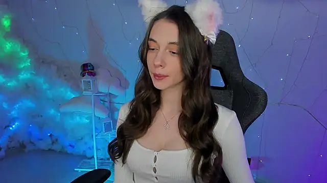 AveAngela online show from February 22, 9:04 pm