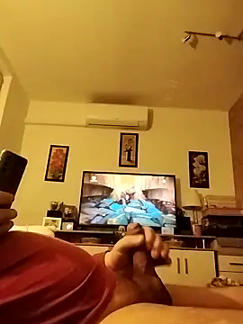 Snapshot of glacier77glacier77 chatting on January 1, 9:41 pm glacier77glacier77 online show from January 1, 9:41 pm