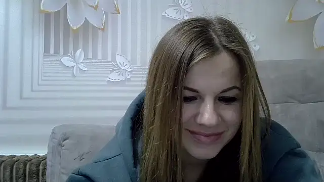 Snapshot of TinaFun4u chatting on January 23, 1:51 am TinaFun4u online show from January 23, 1:51 am