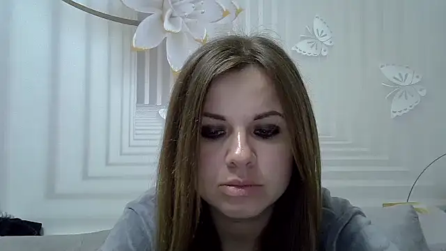Snapshot of TinaFun4u chatting on March 7, 12:26 am TinaFun4u online show from March 7, 12:26 am