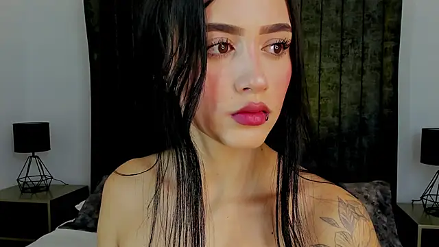 NataGarcia online show from December 16, 2:38 pm