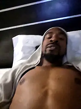 Snapshot of ElJudah7 chatting on November 13, 11:09 am ElJudah7 online show from November 13, 11:09 am