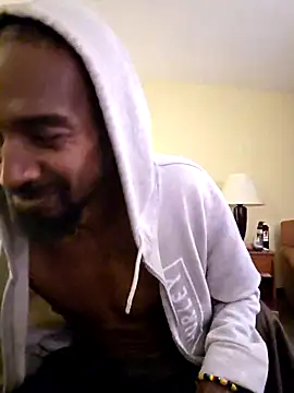 Snapshot of ElJudah7 chatting on November 21, 1:26 am ElJudah7 online show from November 21, 1:26 am