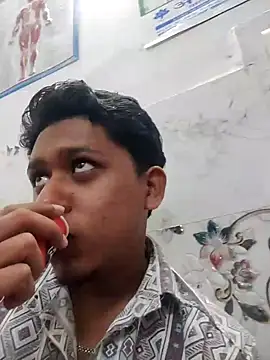 Snapshot of sailord chatting on February 25, 3:05 pm sailord online show from February 25, 3:05 pm