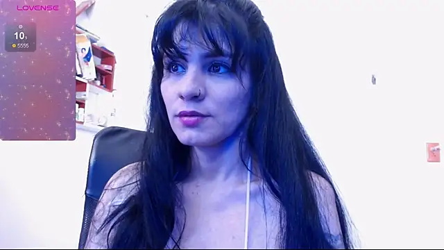 Snapshot of elissa_iris chatting on March 18, 8:25 am elissa iris online show from March 18, 8:25 am