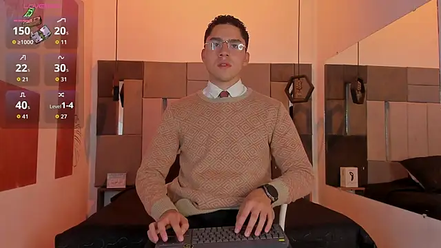 Snapshot of LiamNovak chatting on December 2, 11:48 am LiamNovak online show from December 2, 11:48 am