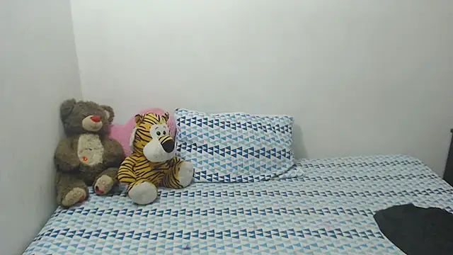 Pocahontas Princess  online show from March 11, 1:12 pm