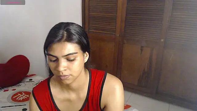 Pocahontas Princess  online show from May 18, 3:46 am