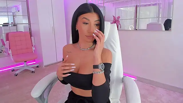 missdiamond  online show from April 17, 7:11 am