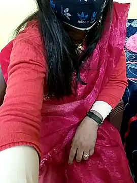 Snapshot of Simran-Kudi chatting on December 24, 9:50 am Simran-Kudi online show from December 24, 9:50 am