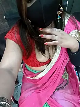 Snapshot of Simran-Kudi chatting on March 8, 8:11 am Simran-Kudi online show from March 8, 8:11 am