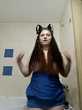 Snapshot of kila_lo chatting on January 28, 1:38 pm kila lo online show from January 28, 1:38 pm