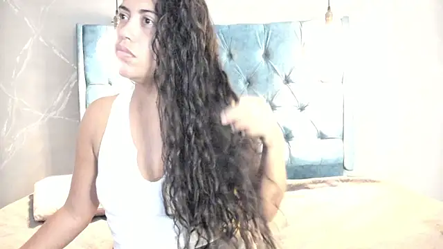 Nataliestark online show from December 10, 1:22 pm