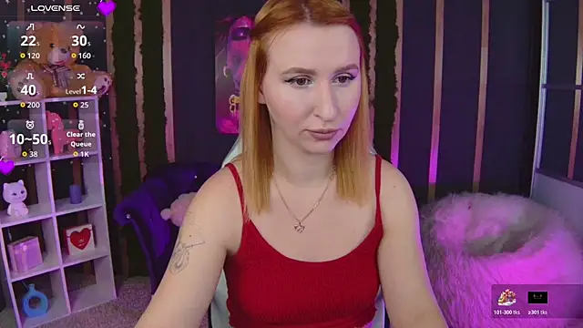 AliceBYKiss online show from February 21, 7:04 pm