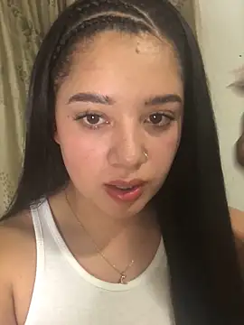 Snapshot of Julieta_333 chatting on September 11, 12:33 am Julieta 333 online show from September 11, 12:33 am