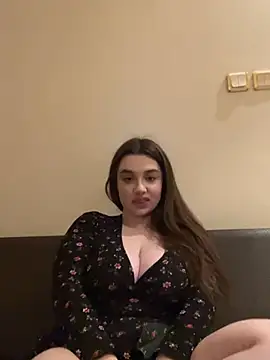 Dreamy Kitty online show from January 22, 6:20 pm