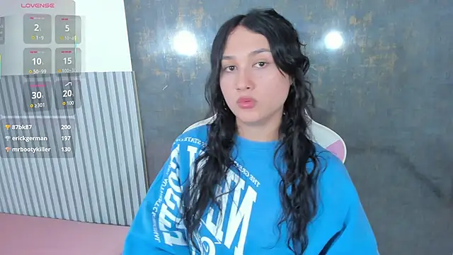 lana boomer online show from November 1, 8:11 pm