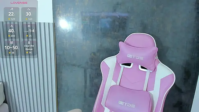 lana boomer online show from March 17, 8:56 pm