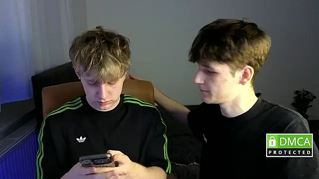 cutie guys online show from March 19, 11:20 pm