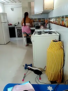 Snapshot of Stylevoluptuousvycky chatting on September 29, 6:57 pm Stylevoluptuousvycky online show from September 29, 6:57 pm