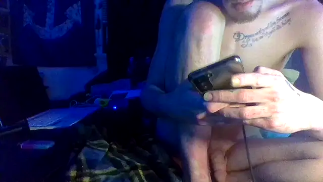 Snapshot of ATwinkie chatting on February 23, 6:39 am ATwinkie online show from February 23, 6:39 am