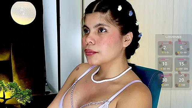 cutehanna1 online show from September 28, 11:21 pm