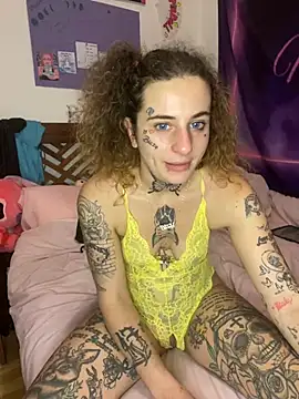 BlazyKitsune- online show from January 27, 2:35 pm