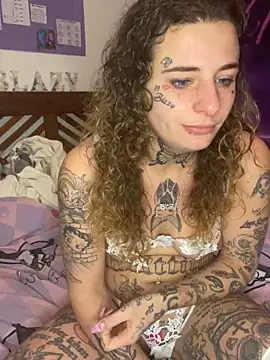 BlazyKitsune- online show from February 2, 11:30 am