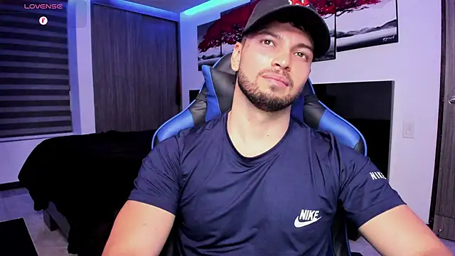 nick klaus online show from April 1, 12:11 am