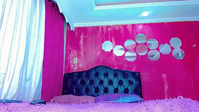 TiffanyMackensyy online show from January 18, 2:15 am