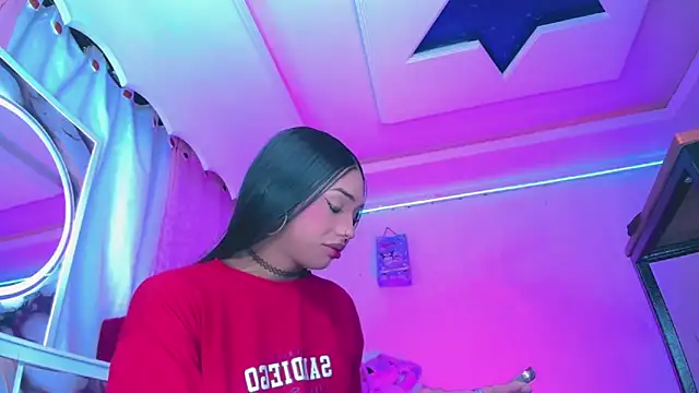 TiffanyMackensyy online show from May 31, 1:14 am