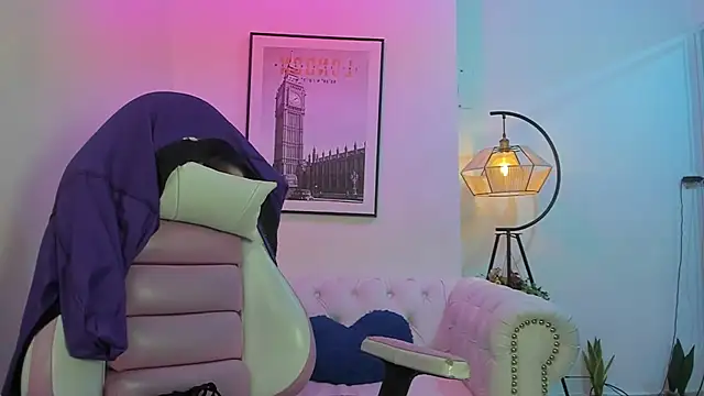 Theia moon online show from February 8, 12:39 pm