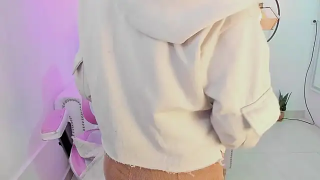 Theia moon online show from March 5, 12:33 pm